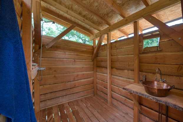 Douche au Mas du Bois Barbeau